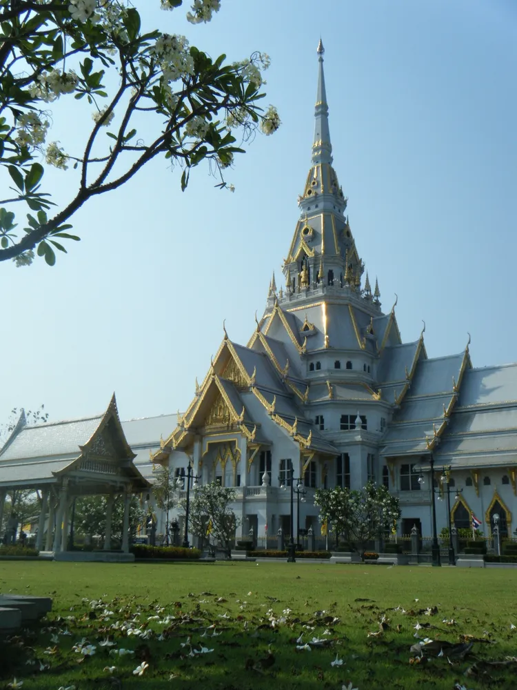 วัดโสธรวรารามวรวิหาร ฉะเชิงเทรา