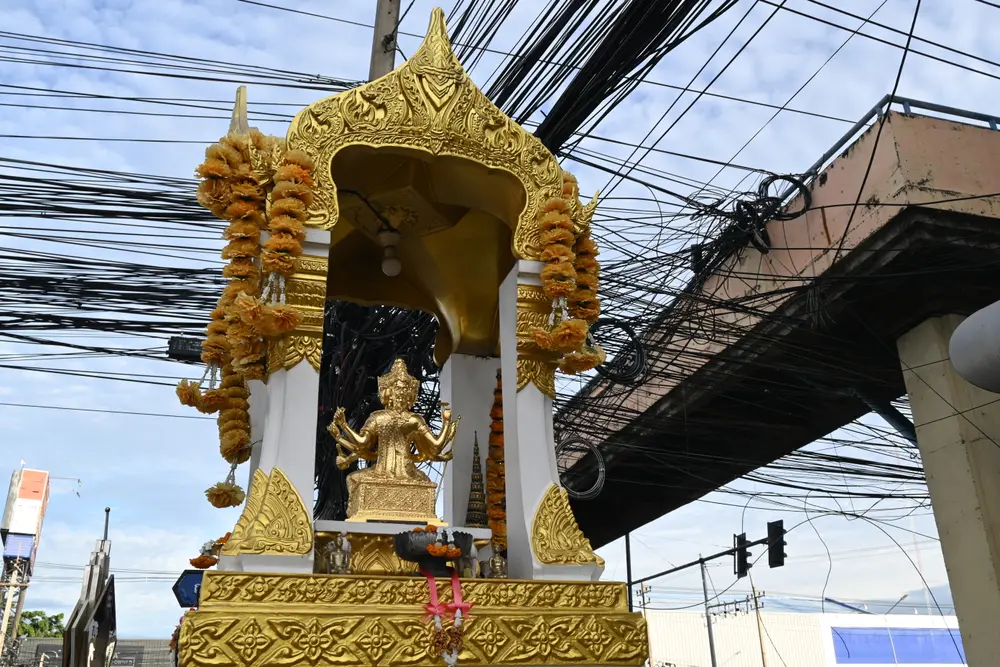วิธีประหยัดค่าไฟบ้าน 2026: ลดได้จริงเป็นพันต่อเดือน